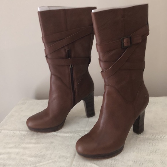 UGG Women’s Jardin mid-calf boots - chestnut color - size 10 - Picture 3 of 10